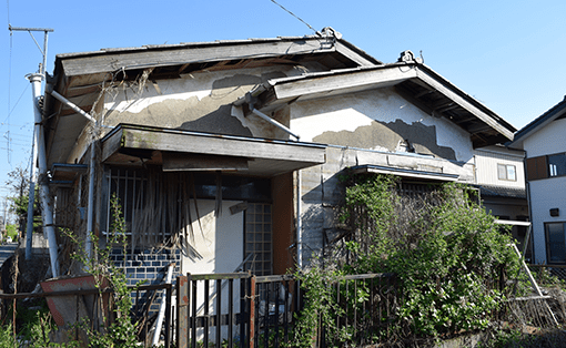 「遺品整理と空き家整理を一緒に承ります」イメージ画像